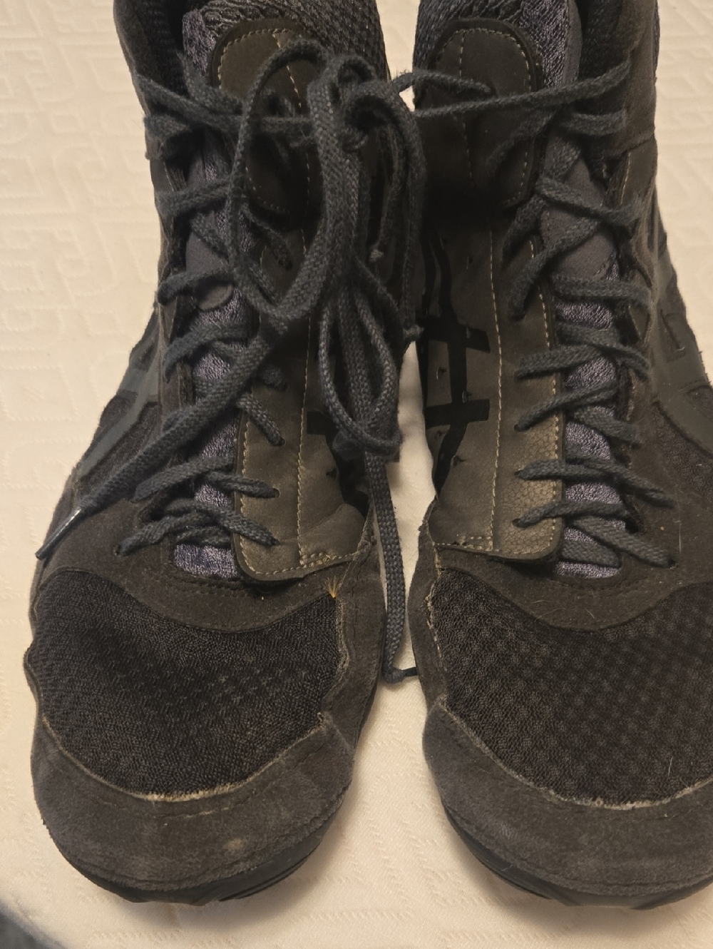 Asics Black and Gray Snapdown Wresling  Shoes
